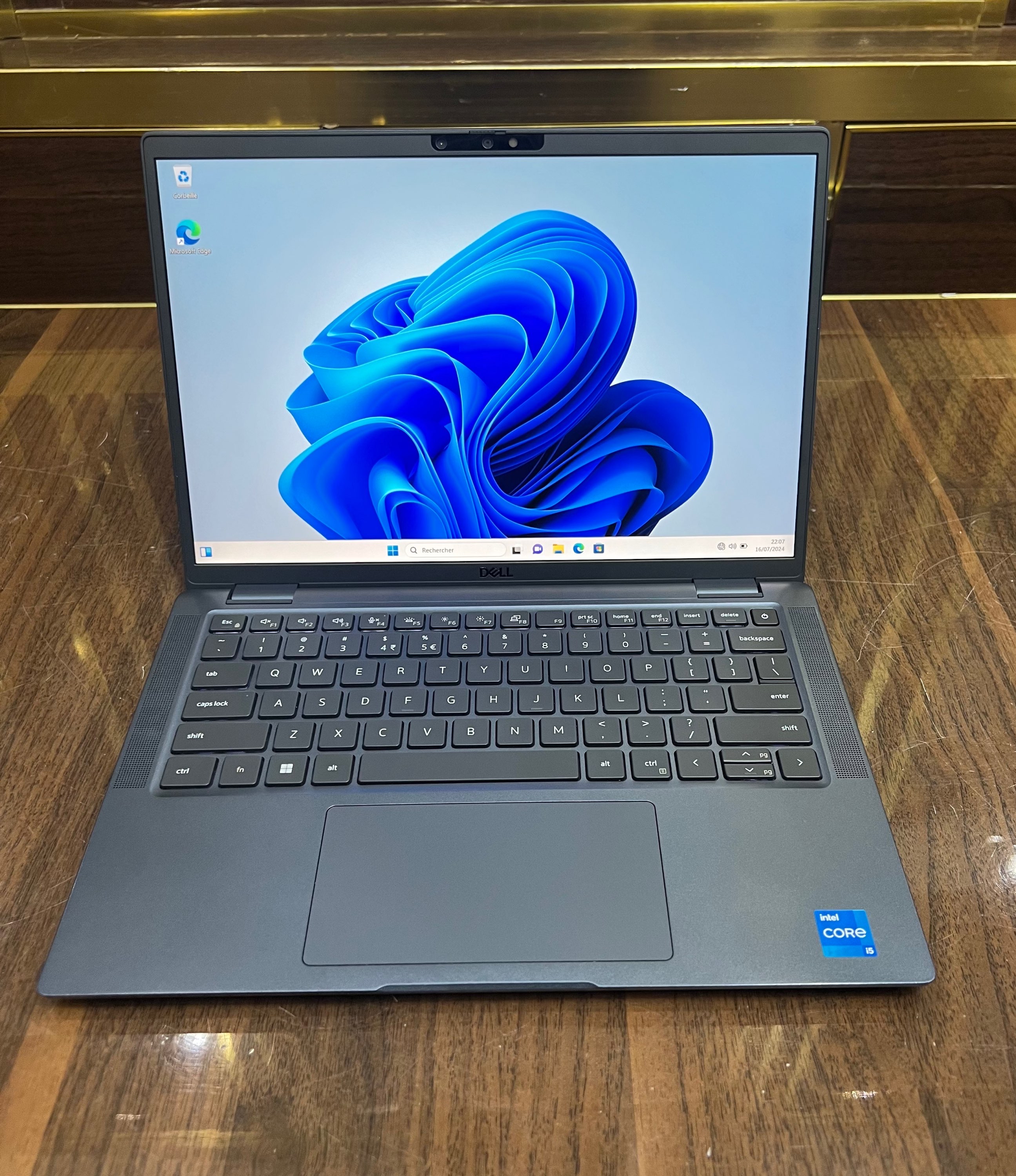 Dell latitude 7340 - 𝐏𝐫𝐨𝐜𝐞𝐬𝐬𝐞𝐮𝐫 𝐢5 𝟭𝟯𝗲𝗺𝗲 𝐠é𝐧é𝐫𝐚𝐭𝐢𝐨𝐧