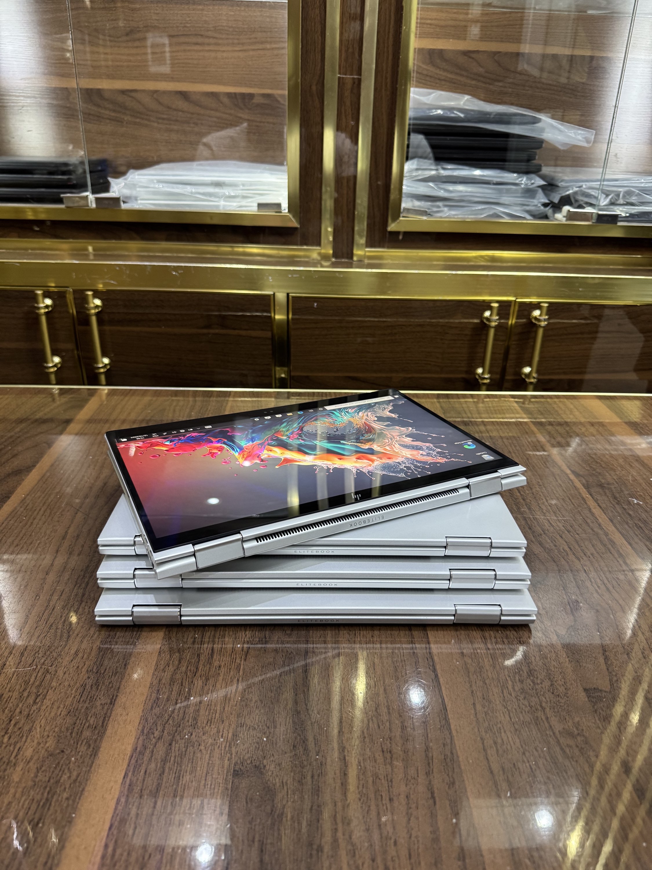 HP ELITEBOOK YOGA 1030 G4 Icore 5 Ram 16 stockage 512 Giga